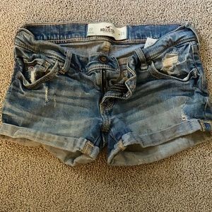 Hollister Jean shorts
